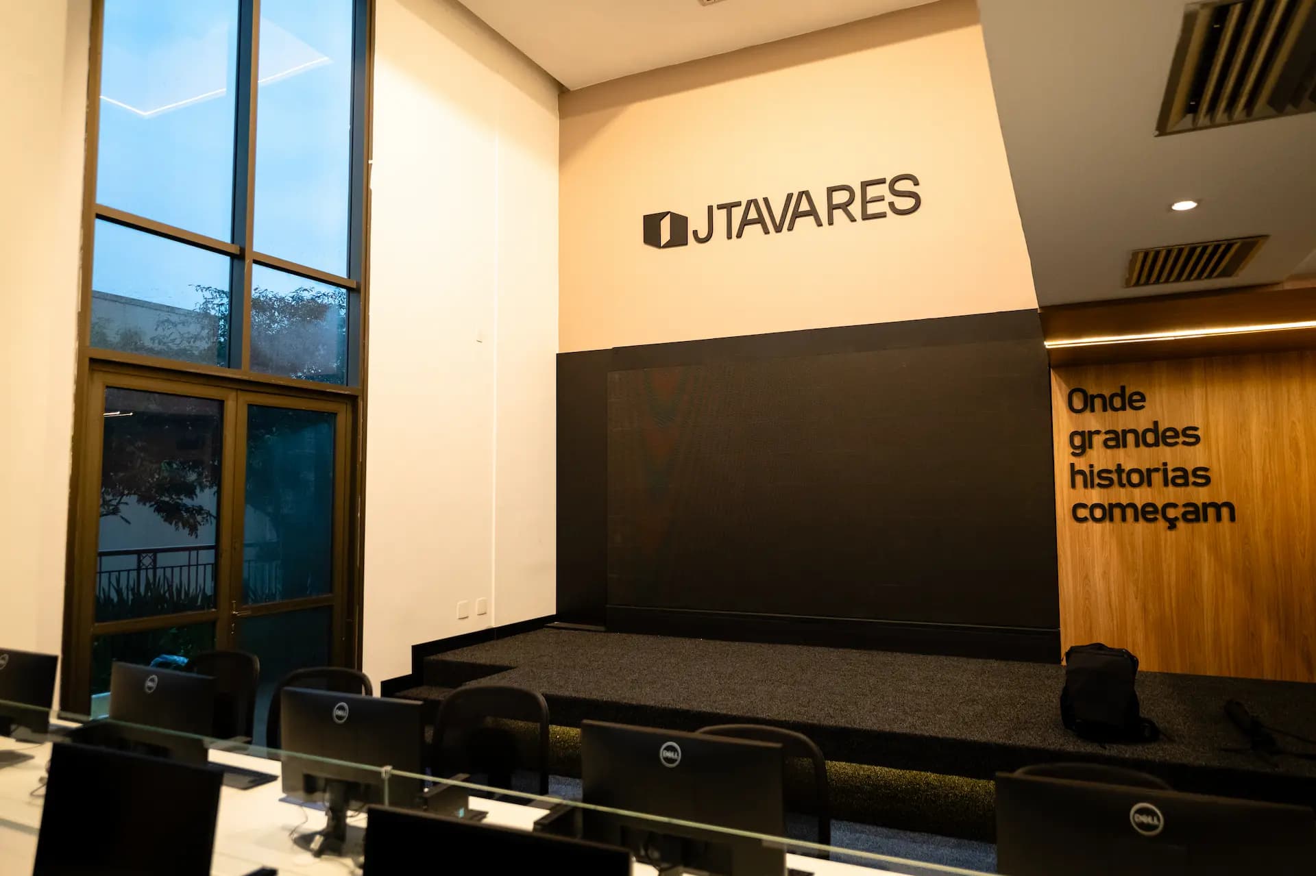 JTavares - Onde grandes histórias começam