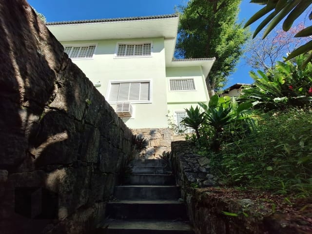 Casa Padrão no Cosme Velho - Foto 1