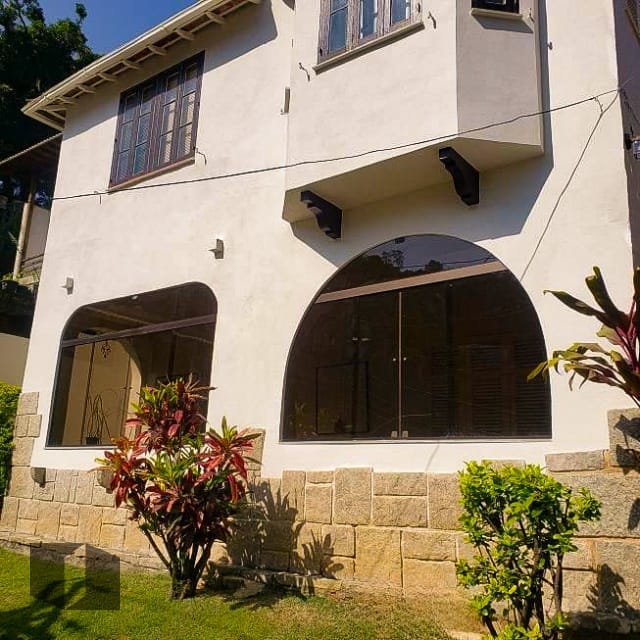Casa Padrão em Laranjeiras - Foto 1