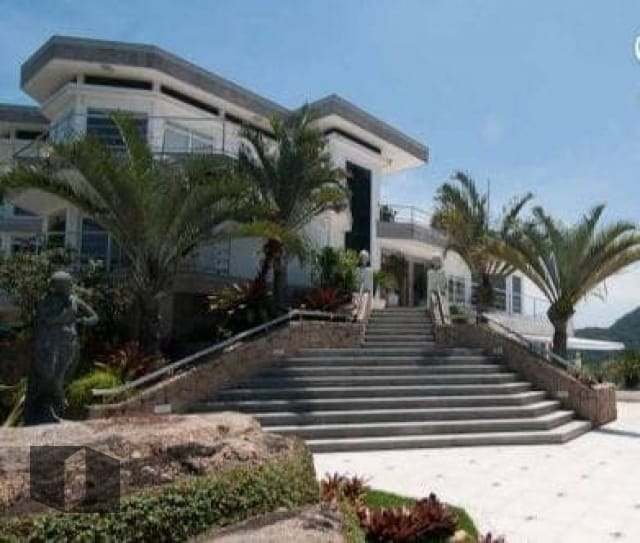 Casa Padrão no Joá - Foto 1