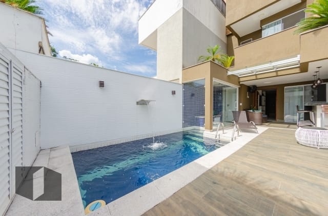 Casa Padrão no Recreio dos Bandeirantes - Foto 1