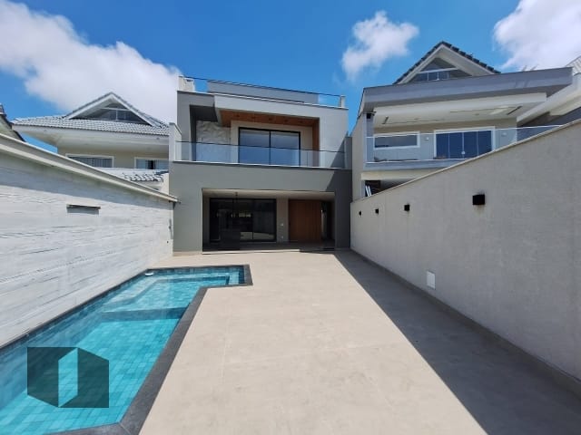 Casa Padrão no Recreio dos Bandeirantes - Foto 1