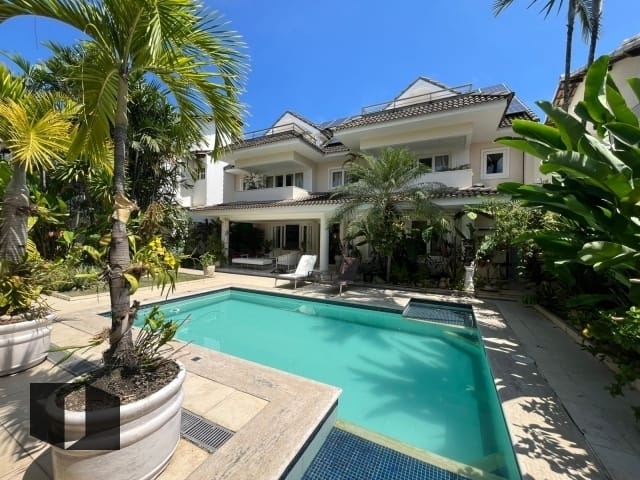 Casa Padrão na Barra da Tijuca - Foto 1