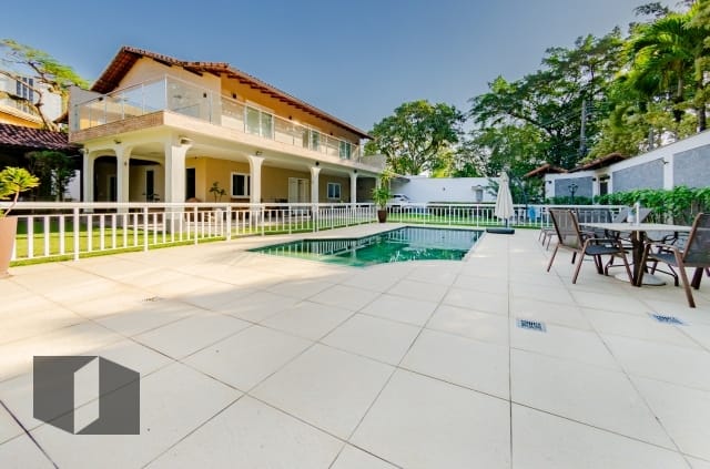 Casa Padrão na Barra da Tijuca - Foto 1