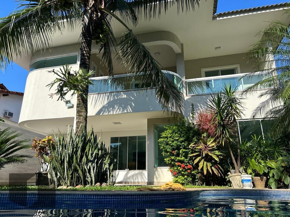 Casa Padrão no Recreio dos Bandeirantes - Foto 1