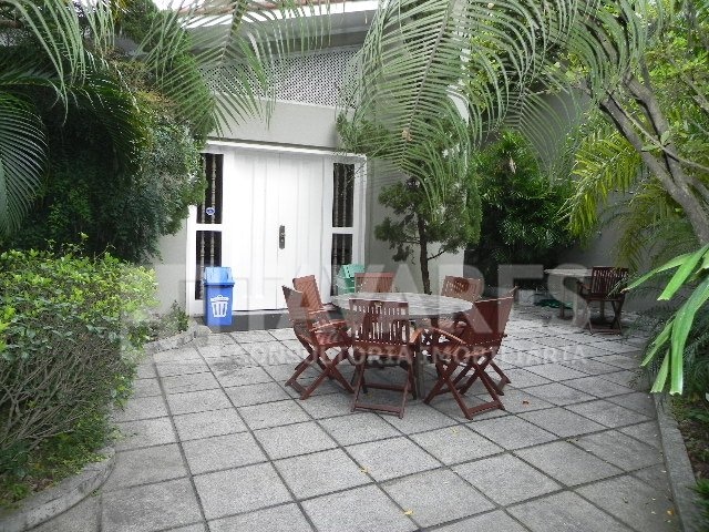 Casa Padrão no Cosme Velho - Foto 1