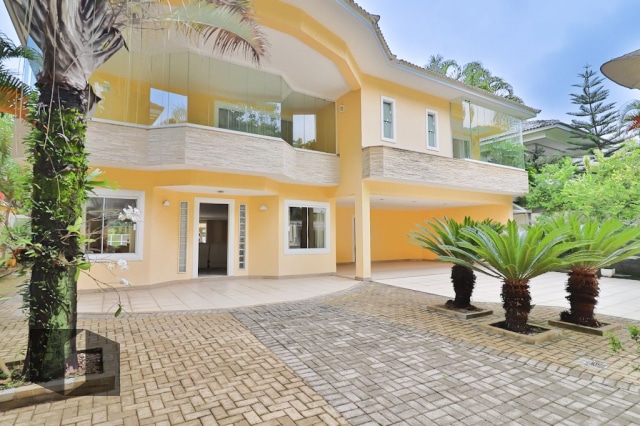 Casa Padrão na Barra da Tijuca - Foto 1