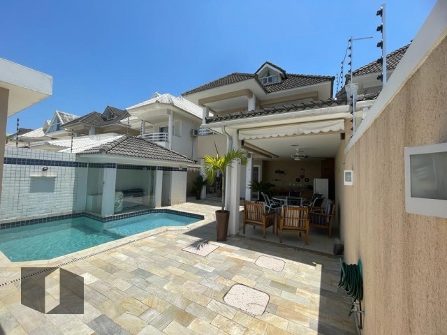 Casa Padrão no Recreio dos Bandeirantes - Foto 1