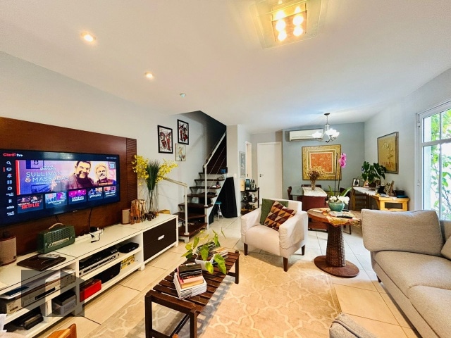 Casa Padrão no Recreio dos Bandeirantes - Foto 1