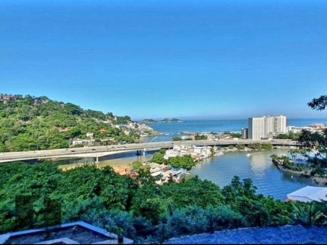 Casa Padrão no Joá - Foto 1