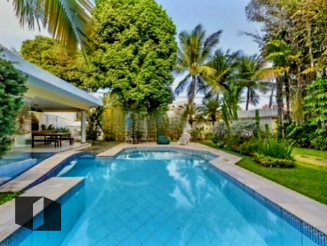 Casa Padrão na Barra da Tijuca - Foto 1