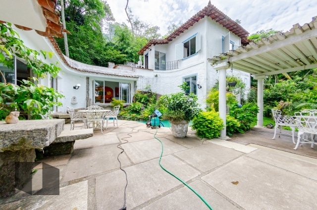 Casa Padrão em Itanhangá - Foto 1