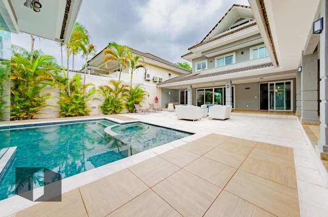 Casa Padrão na Barra da Tijuca - Foto 1