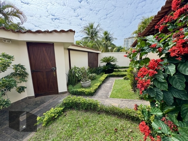 Casa Padrão na Barra da Tijuca - Foto 1