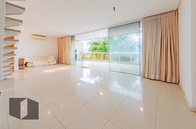 Cobertura no Recreio dos Bandeirantes - Foto 1