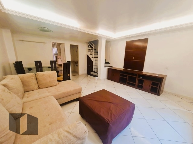 Casa Padrão no Recreio dos Bandeirantes - Foto 1