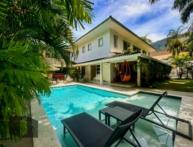 Casa Padrão na Barra da Tijuca - Foto 1