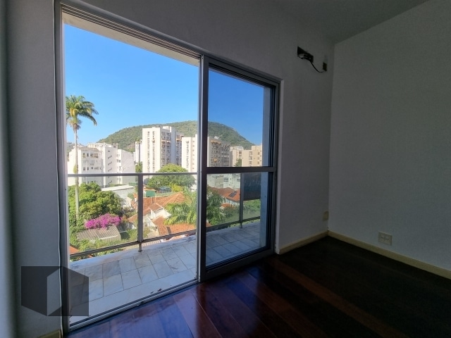 Apartamento no Humaitá - Foto 1