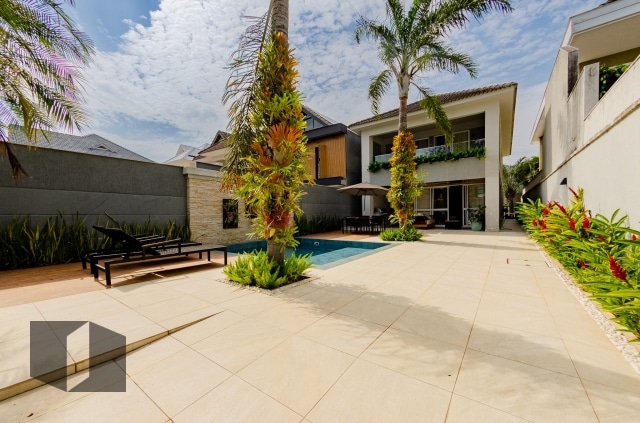 Casa Padrão na Barra da Tijuca - Foto 1