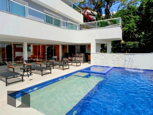 Casa Padrão em Itanhangá - Foto 1