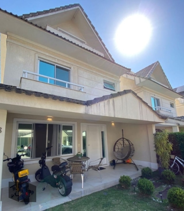 Casa Padrão no Recreio dos Bandeirantes - Foto 1