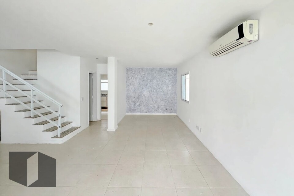 Casa Padrão no Recreio dos Bandeirantes - Foto 1