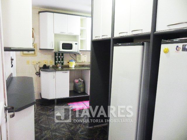 Apartamento para alugar com 3 quartos, 131m² - Foto 13