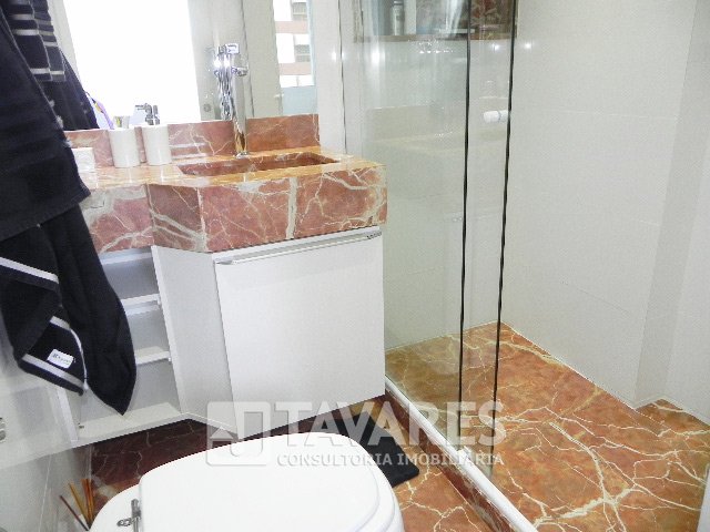 Apartamento para alugar com 3 quartos, 100m² - Foto 13