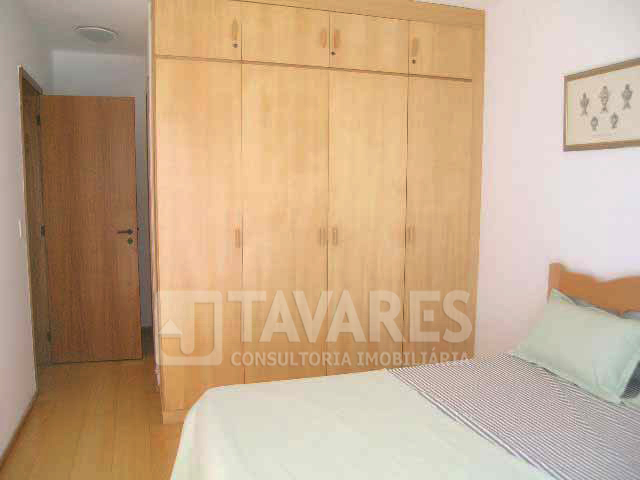 Apartamento para alugar com 2 quartos, 81m² - Foto 12