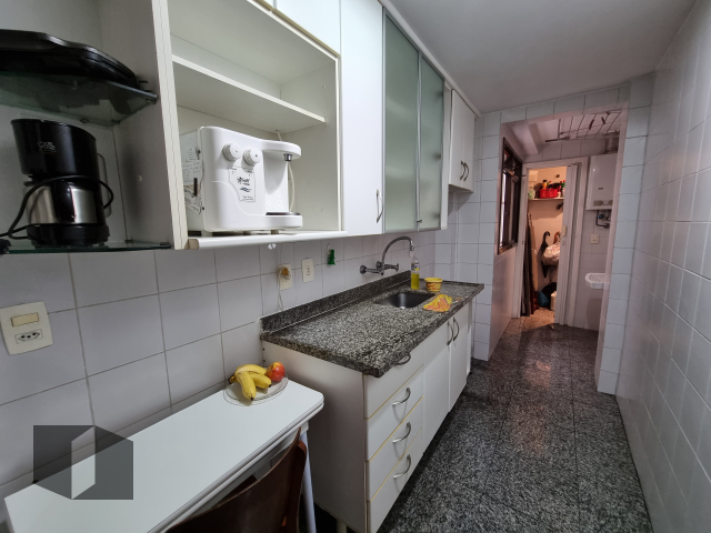 Apartamento à venda com 2 quartos, 69m² - Foto 21