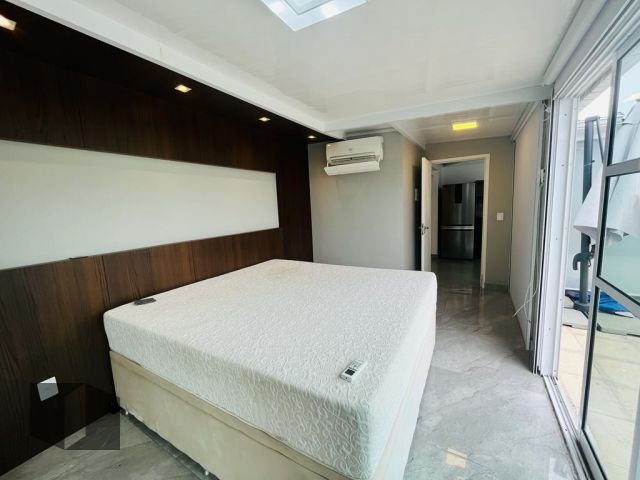 Cobertura para alugar com 3 quartos, 154m² - Foto 22