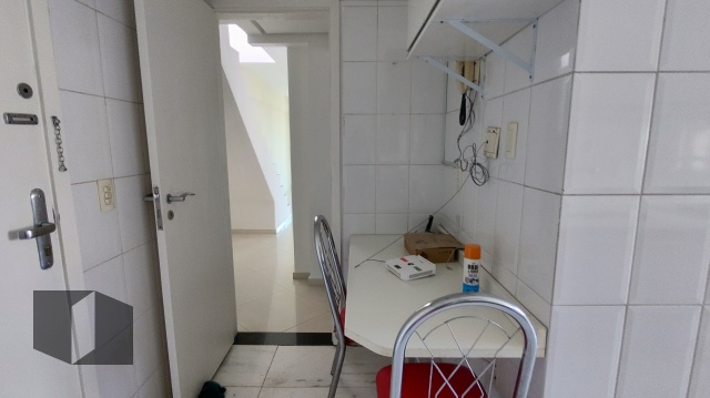 Cobertura para alugar com 2 quartos, 172m² - Foto 14