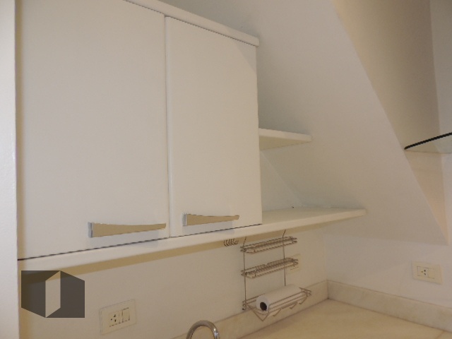 Apartamento para alugar com 1 quarto, 73m² - Foto 13