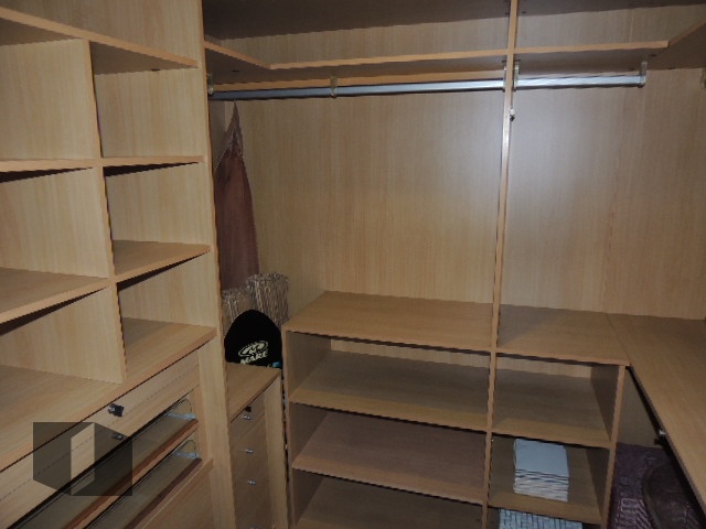 Apartamento para alugar com 1 quarto, 73m² - Foto 33