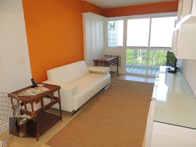 Apartamento para alugar com 1 quarto, 73m² - Foto 2