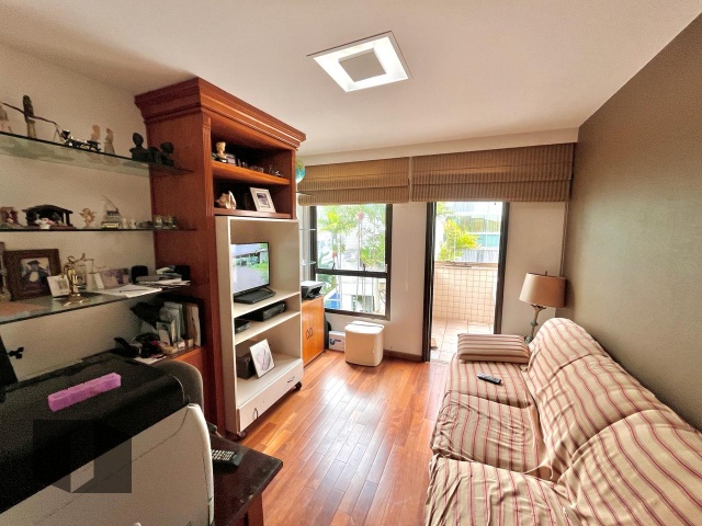 Apartamento para alugar com 4 quartos, 226m² - Foto 24