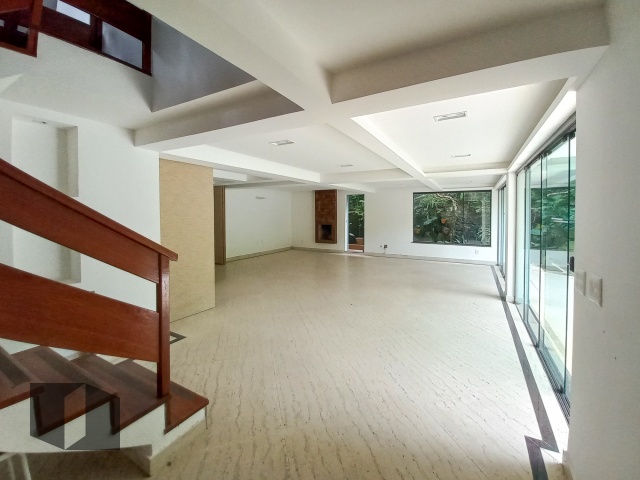 Casa de Condomínio à venda com 5 quartos, 556m² - Foto 7