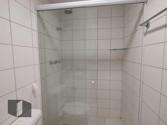 Apartamento para alugar com 2 quartos, 72m² - Foto 11