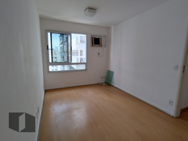 Apartamento para alugar com 2 quartos, 72m² - Foto 21