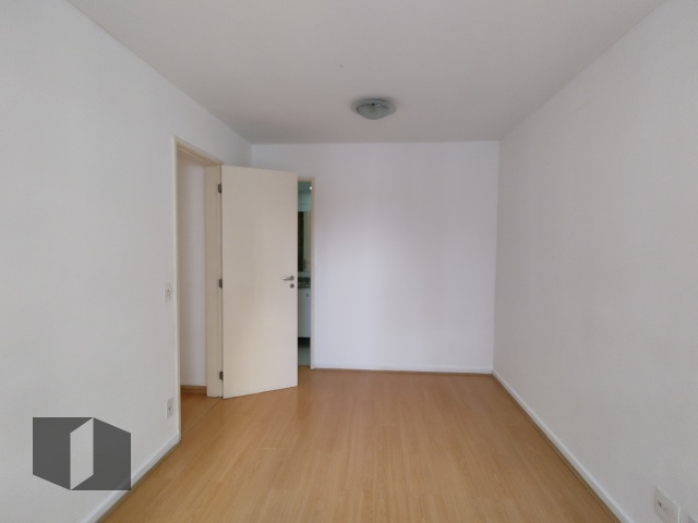 Apartamento para alugar com 2 quartos, 72m² - Foto 22