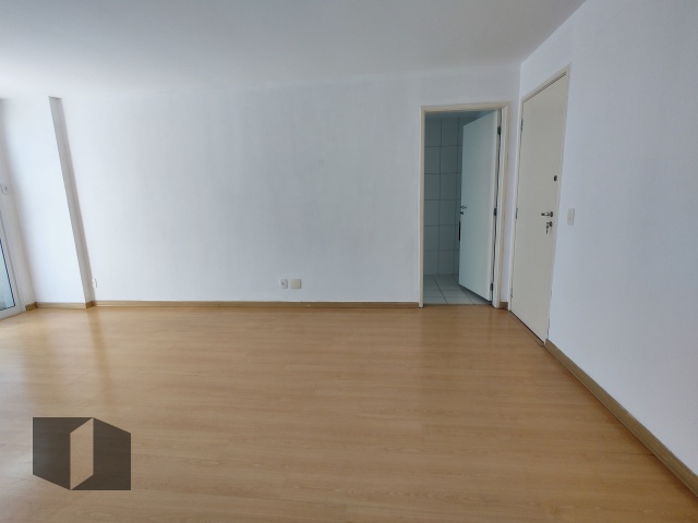 Apartamento para alugar com 2 quartos, 72m² - Foto 3