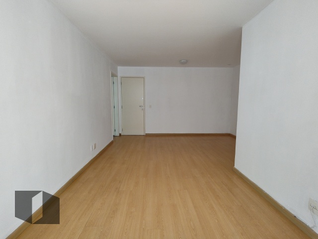 Apartamento para alugar com 2 quartos, 72m² - Foto 4