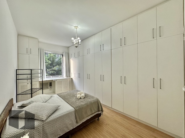 Apartamento para alugar com 2 quartos, 110m² - Foto 14