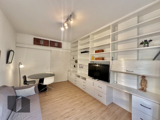 Apartamento para alugar com 2 quartos, 110m² - Foto 4