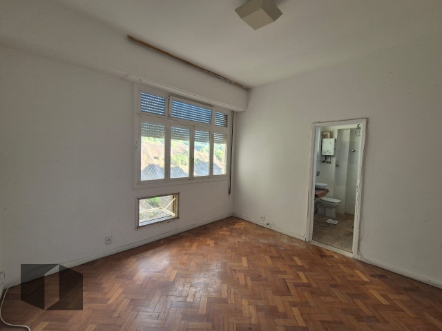 Apartamento para alugar com 4 quartos, 218m² - Foto 43