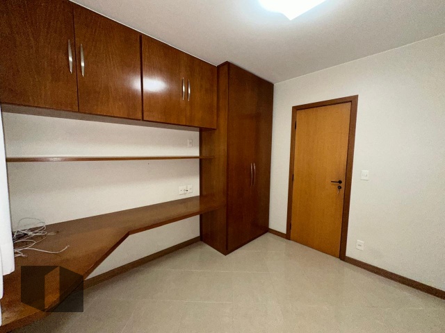 Apartamento para alugar com 3 quartos, 143m² - Foto 23