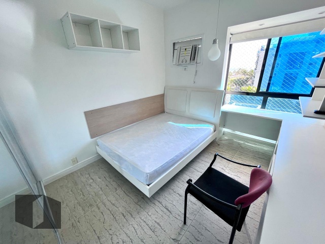 Apartamento para alugar com 4 quartos, 230m² - Foto 17