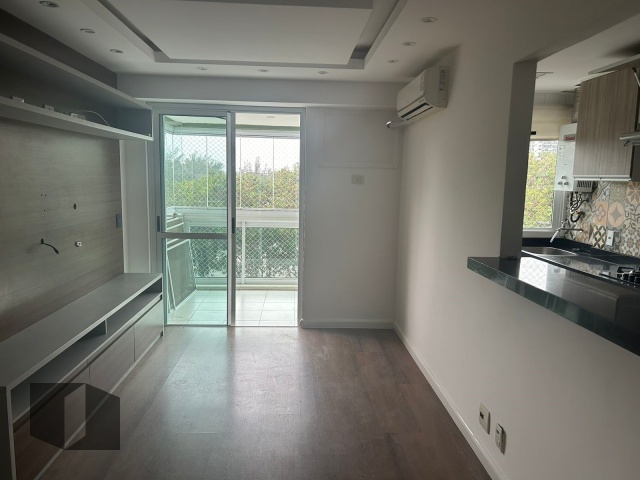 Apartamento à venda com 2 quartos, 62m² - Foto 5