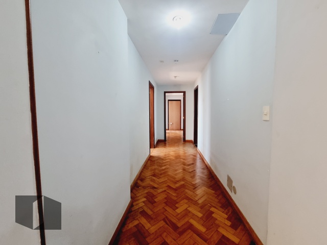 Apartamento para alugar com 4 quartos, 230m² - Foto 12