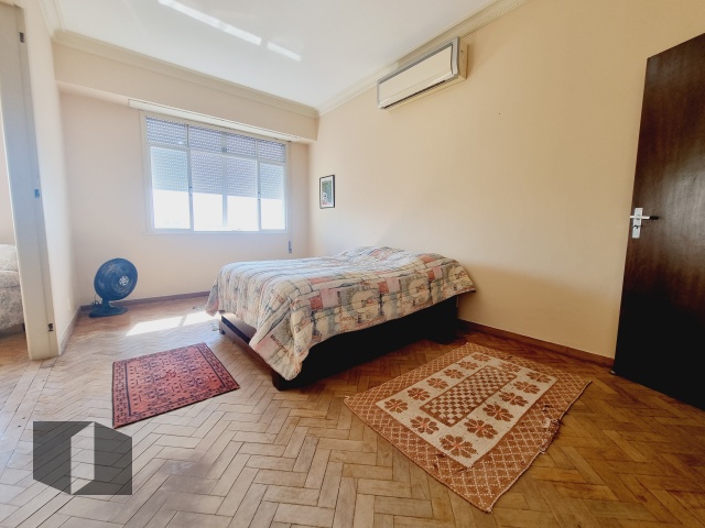 Apartamento para alugar com 4 quartos, 230m² - Foto 13